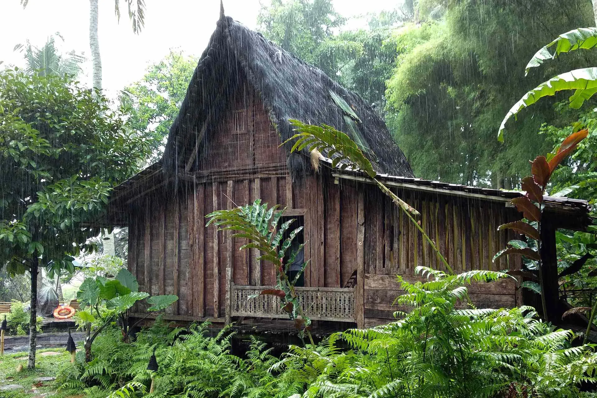Antique Javanese bridal home. Photo by Rokma