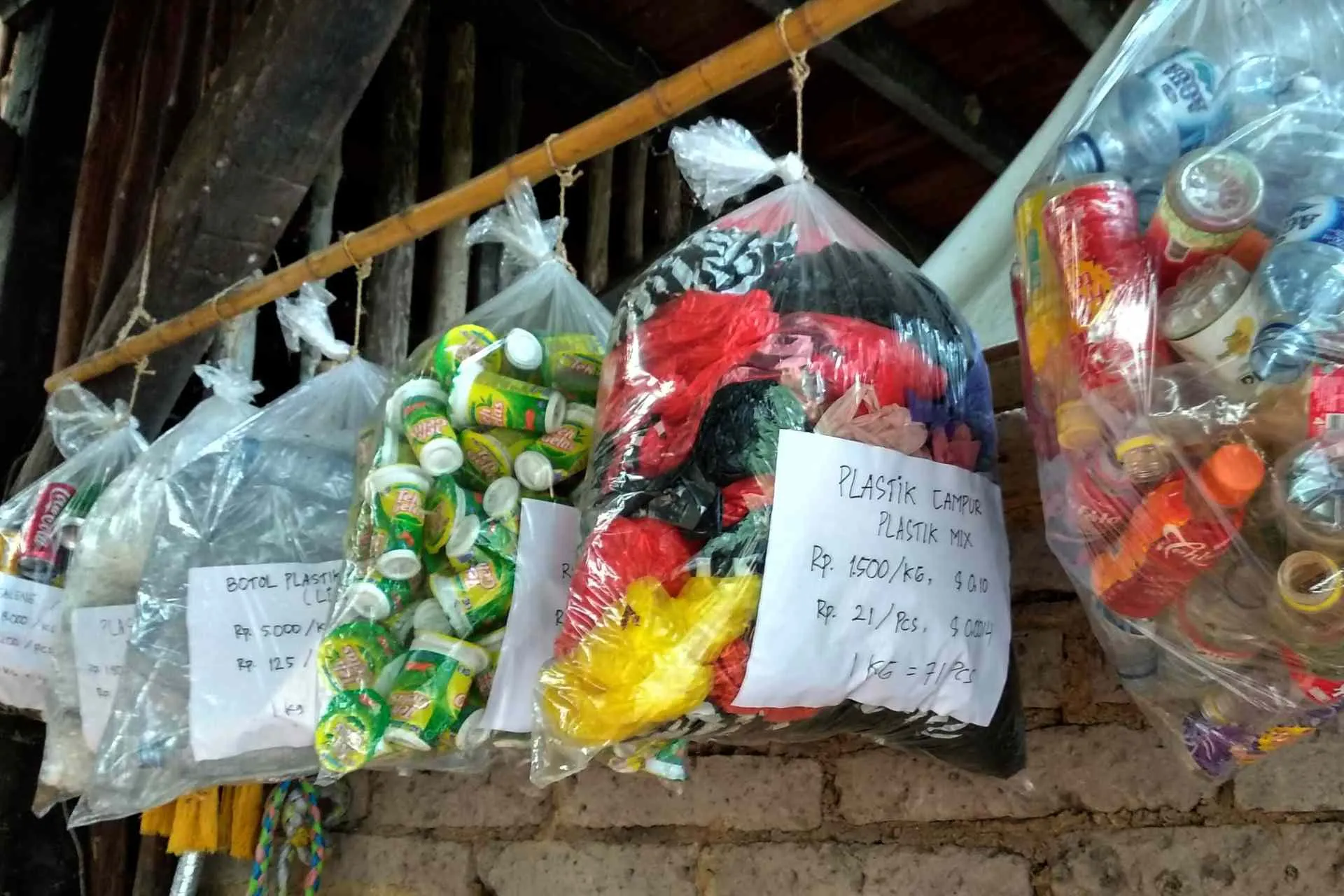 full recycle program. Photo by Rokma