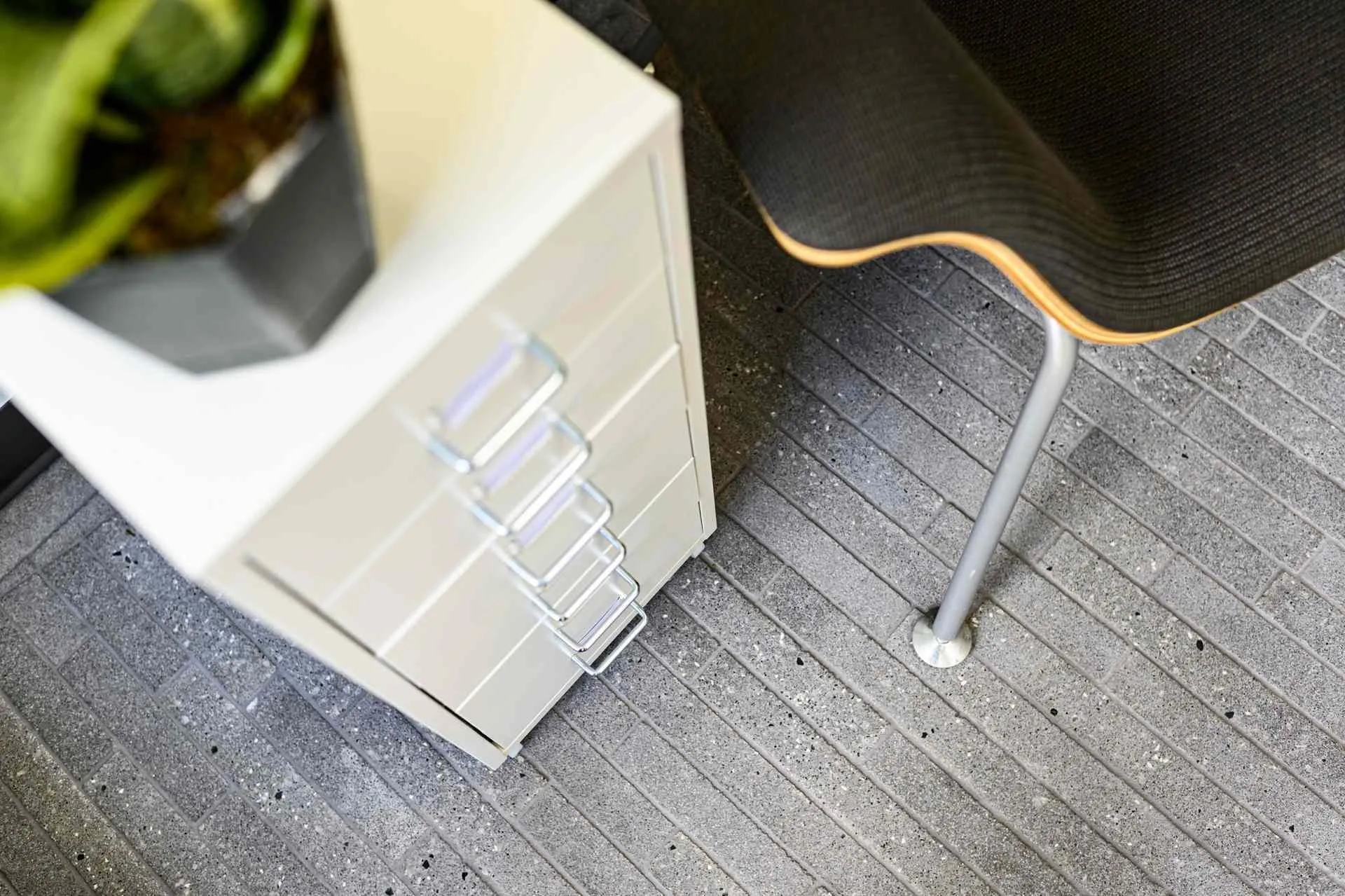 Carbon free biocement floor