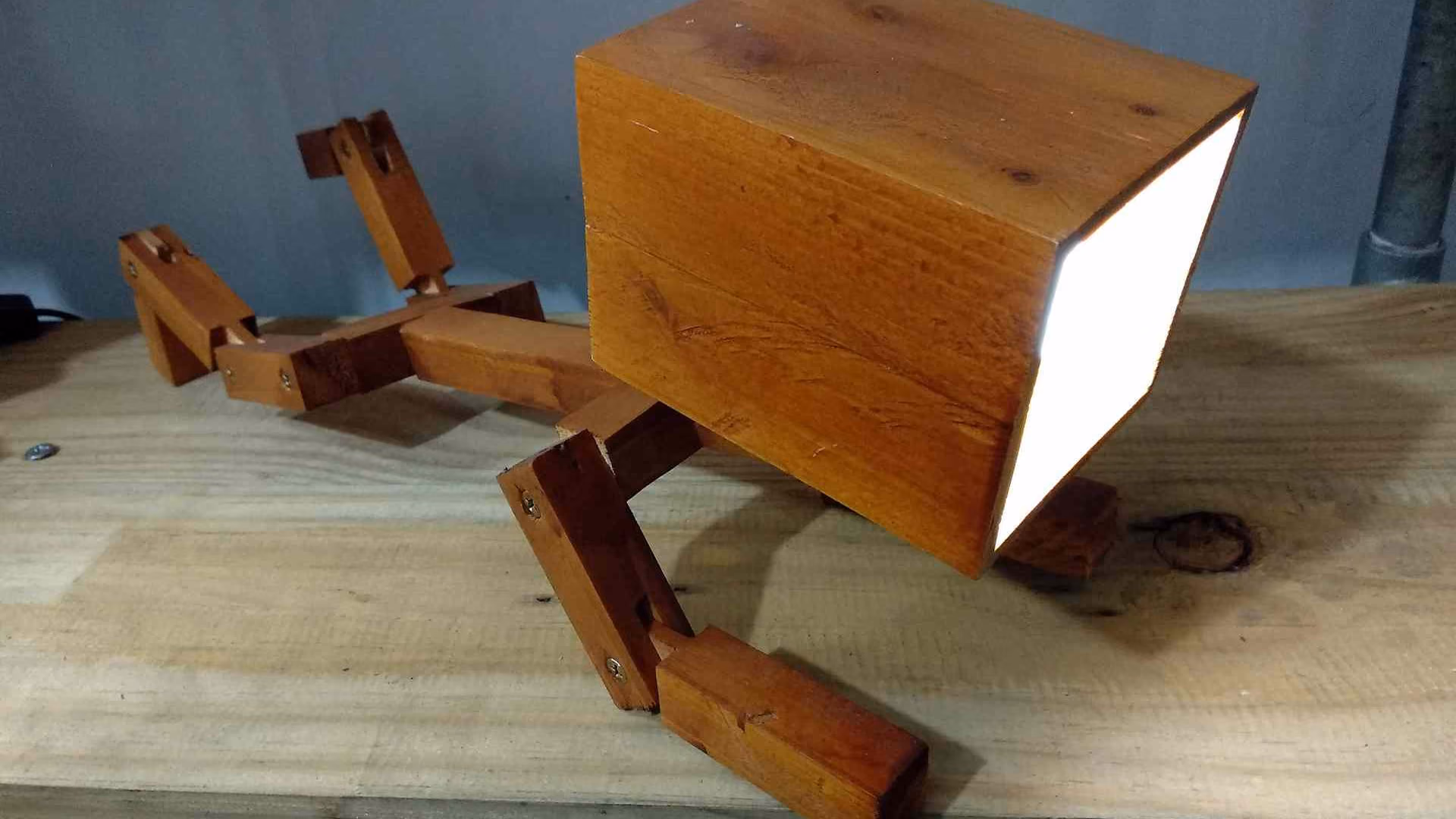 Cool Reclaimed Wood Lamps